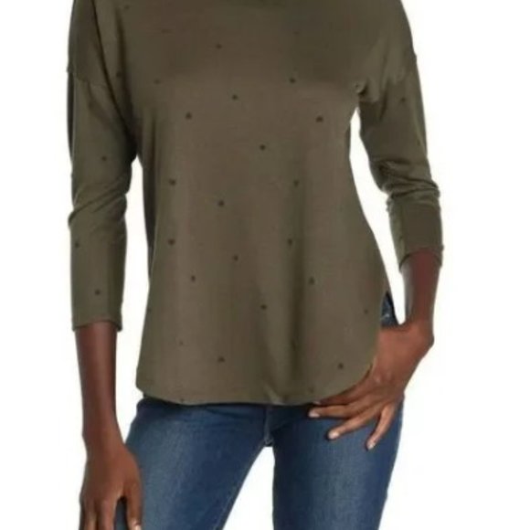 bobeau Tops - Bobeau Olive Green Crew Neck Polka Dots 3/4 Length Sleeve Tunic Women's Sz ~ S